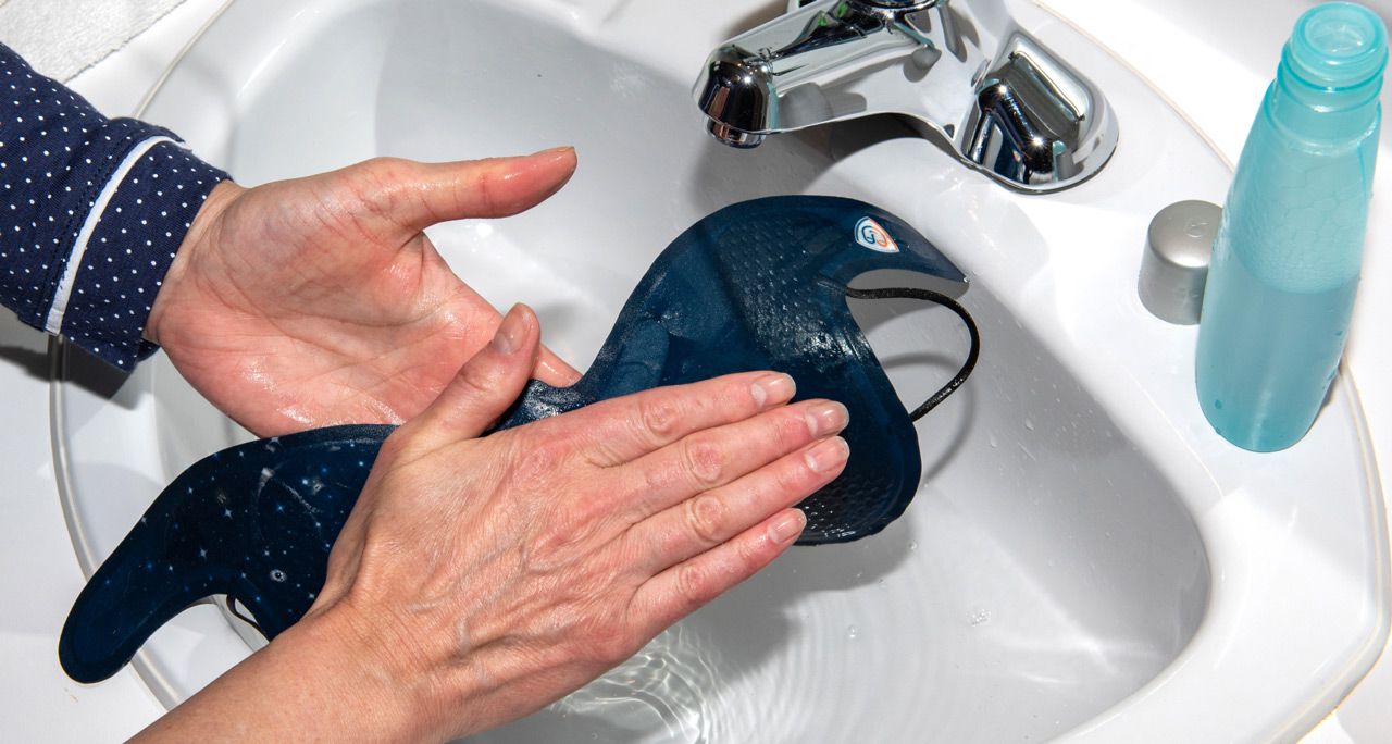 Cleaning your Facembrace handwashing cleaning starry sky Facembrace washroom sink